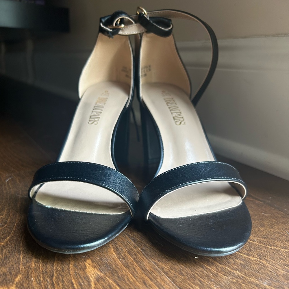 DREAM PAIRS
Black Hi-Chunk High Heel Pump Women’s Sandals - Picture 7 of 11